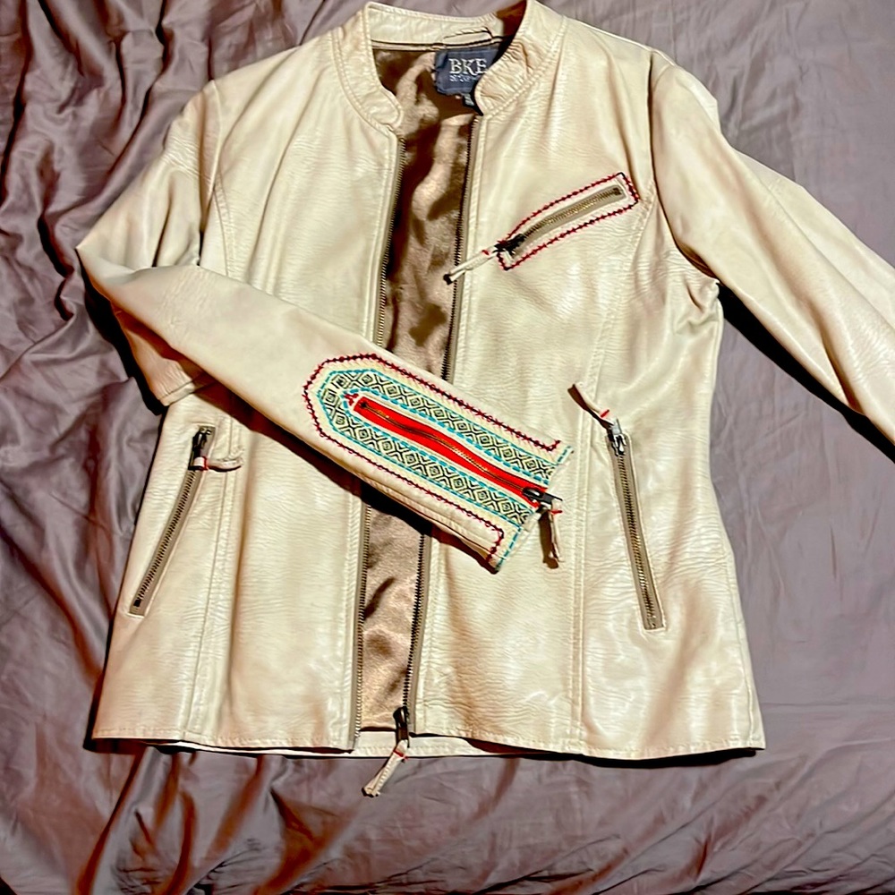Cute embroidered fo leather coat